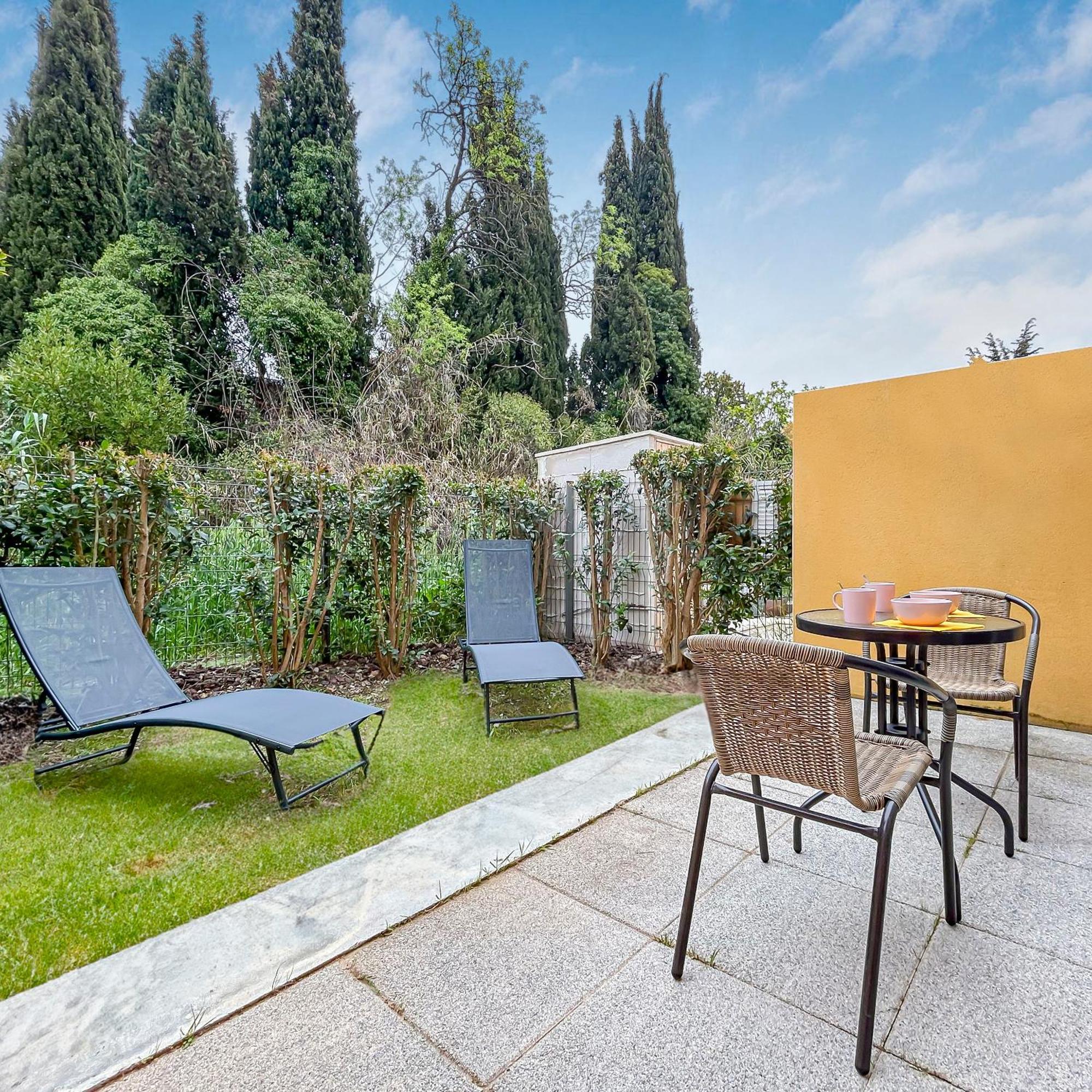 Vivez Lunel-Clim-Wifi Fibre-Parking Prive-Patio T2 Lunel  Esterno foto