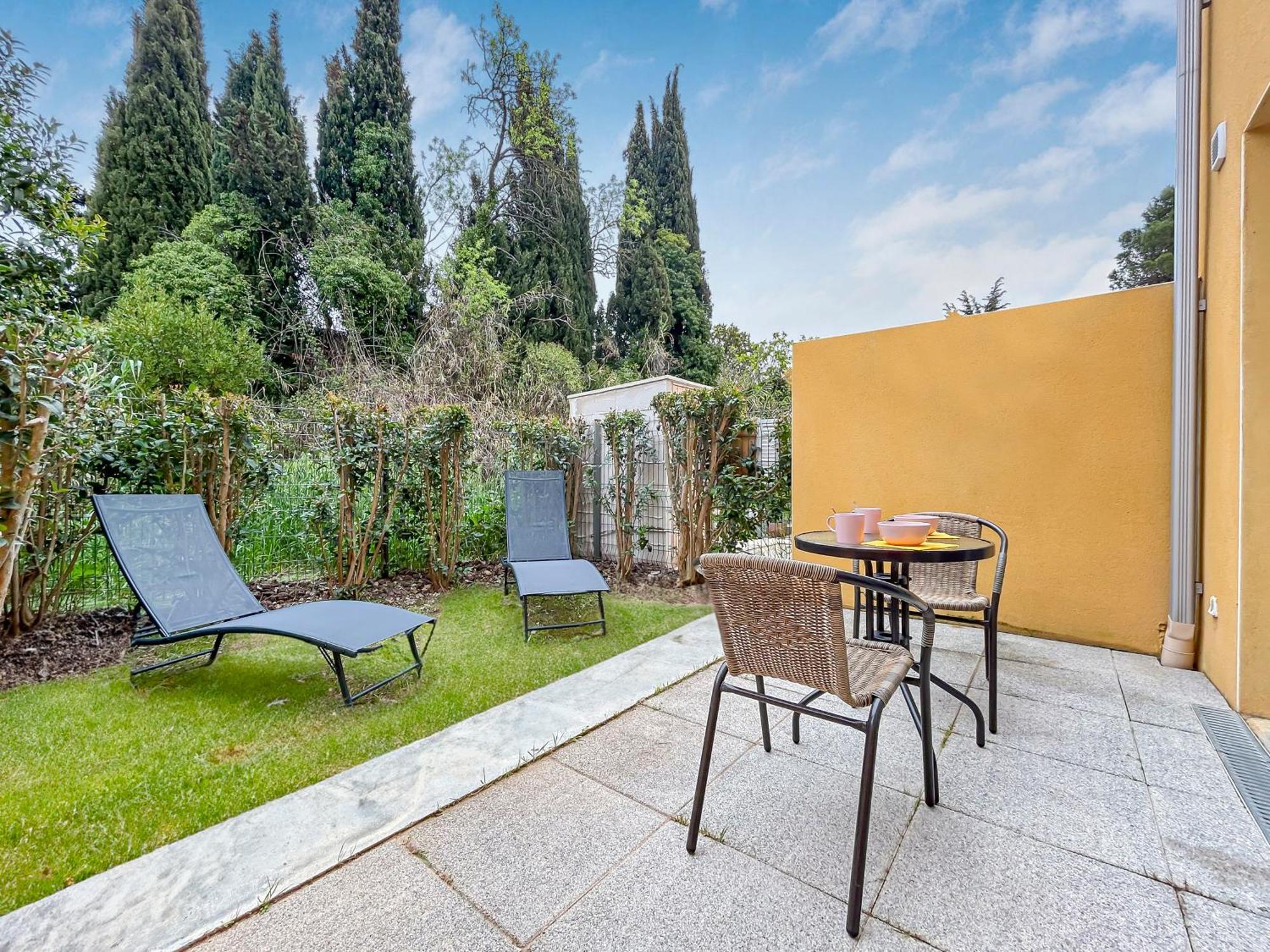 Vivez Lunel-Clim-Wifi Fibre-Parking Prive-Patio T2 Lunel  Esterno foto